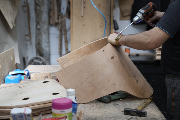 CULORI & FINISAJE MESE SI SCAUNE